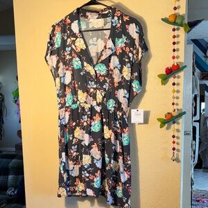 NWT O'Neill Lori Floral Dress, characterized by its slate gray background